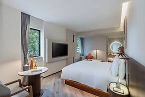 TELLUS. Qingchengshan Hot Spring Hotel