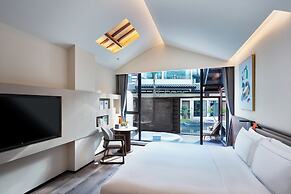 TELLUS. Qingchengshan Hot Spring Hotel