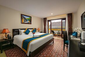 La Charm Hoi An Hotel & Spa