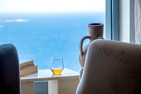 Fortuna Peninsula Apart