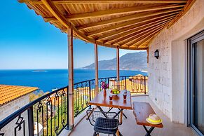 Fortuna Peninsula Apart