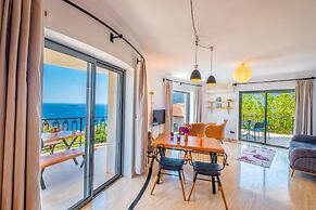 Fortuna Peninsula Apart