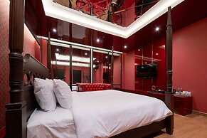 G Boutique Silom Hotel