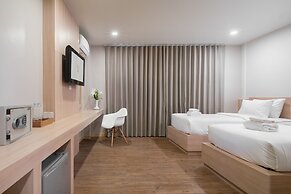 G Boutique Silom Hotel