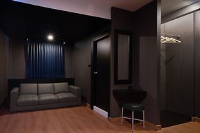 G Boutique Silom Hotel