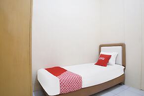 SPOT ON 91977 Kost Ketapang Syariah