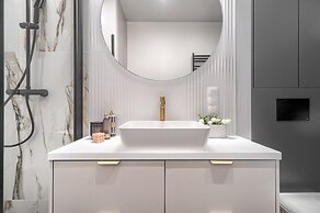 MARGI Aicon Apartment