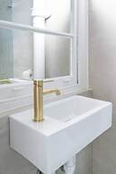 Cosy Studio in a Prime Surry Hills Location