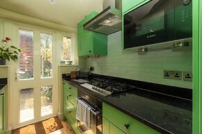 Beautiful & Cosy 2BD House - Southwark