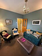 Beautiful & Cosy 2BD House - Southwark
