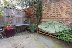 Beautiful & Cosy 2BD House - Southwark