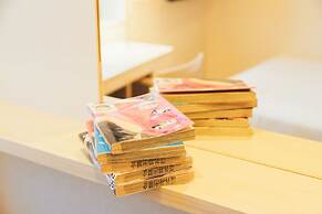 Quintessa Hotel Kokura Comic&Books