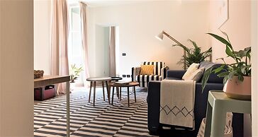 Charming Modern Apartment