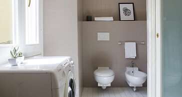 Charming Modern Apartment