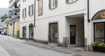 Charming Modern Apartment