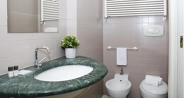 Charming Modern Apartment