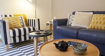 Charming Modern Apartment