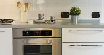 Charming Modern Apartment