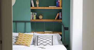 Charming Modern Apartment