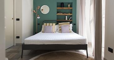 Charming Modern Apartment