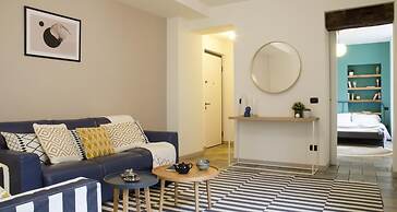 Charming Modern Apartment