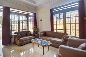 OYO 92041 Hotel Borneo