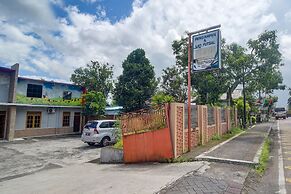 OYO 92041 Hotel Borneo