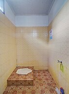 OYO 92041 Hotel Borneo