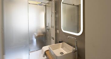 Dante Apartment With Parking