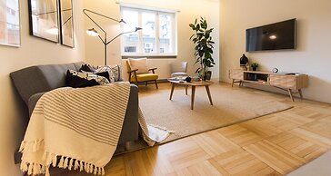 Dante Apartment With Parking