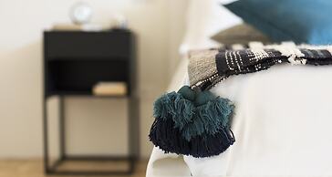 Dante Apartment With Parking