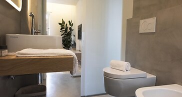 Dante Apartment With Parking