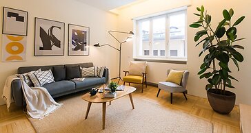 Dante Apartment With Parking