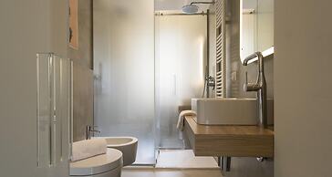 Dante Apartment With Parking