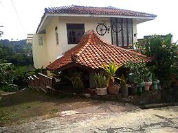 EXPRESS O 92299 Bumi Bati Deudeuh