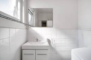 Quaint 1BD on the Doorstep of Manly Beach