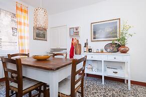 Cottage on the Lake in Lezzeno