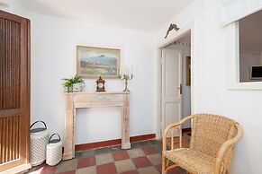 Cottage on the Lake in Lezzeno