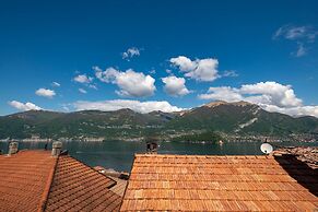 Cottage on the Lake in Lezzeno