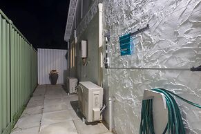 Beautiful Pet Friendly 1BR Cottage With Patio