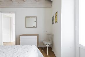 Rossini Apartment in Como