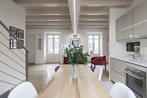 Rossini Apartment in Como