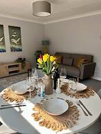 Sunny 2-Bedroom flat in Hoddesdon