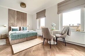 MARGI Daphne Apartment