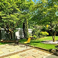 Beautiful Peaceful Cottage Overlooking The Museum