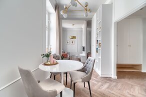 MARGI Aura Apartment