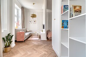 MARGI Aura Apartment