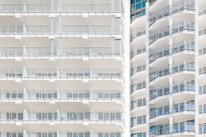 Porta Mare Sea View by Renters Prestige