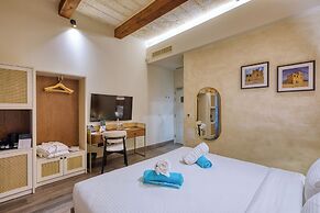 DOMS Boutique Living