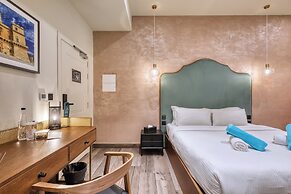 DOMS Boutique Living